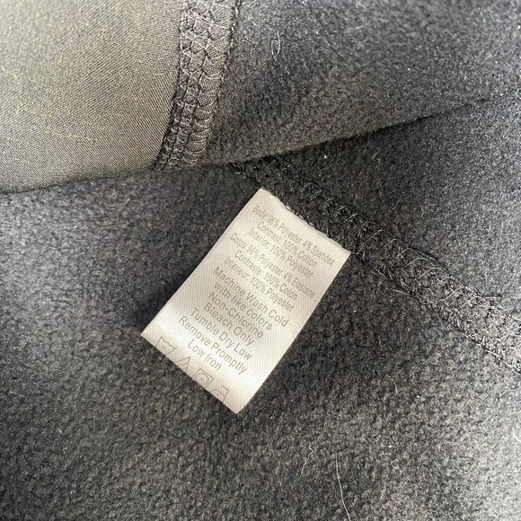 Legendary Whitetails Large‎ Tall Black Camo Zipper Pockets Vest - Picture 4 of 6